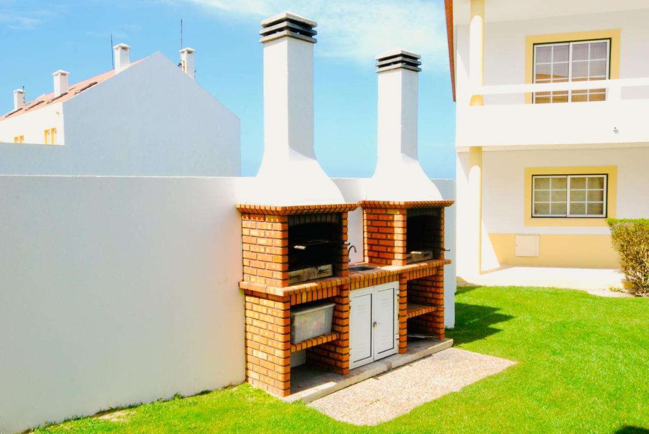 Catarina House - Baleal Beach, Balcony, Pool Ferrel  Exterior foto